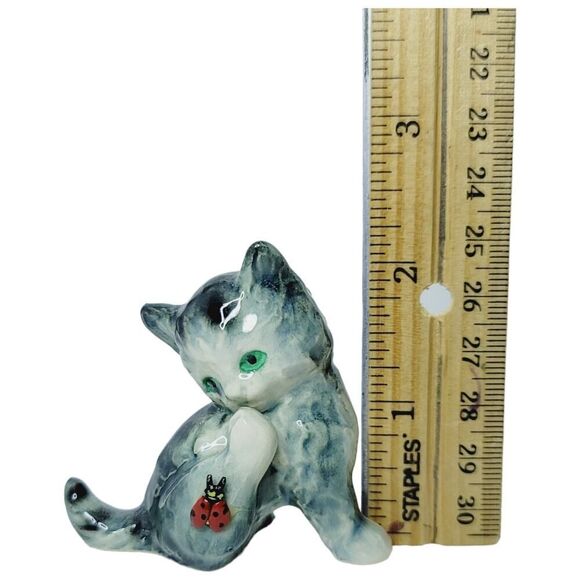 Vintage Goebel Kitten Cat Playing With Ladybug Figurine Germany CK45A TM6 - Picture 7 of 7